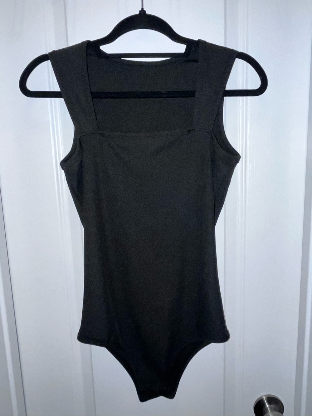 Black Women’s Square Neck One-Piece Tank Smoothing Bodysuit NWOT Size M/L